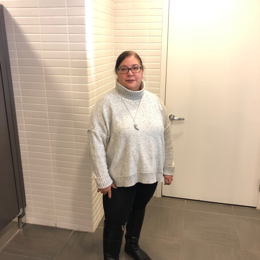 Meet your Posher, Evelyn